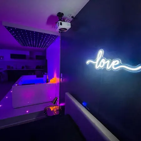 Sous Les Etoiles - Cinema - Netflix - Parking - Gare