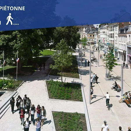 Sous Les Etoiles - Cinema - Netflix - Parking - Gare * אמיינס