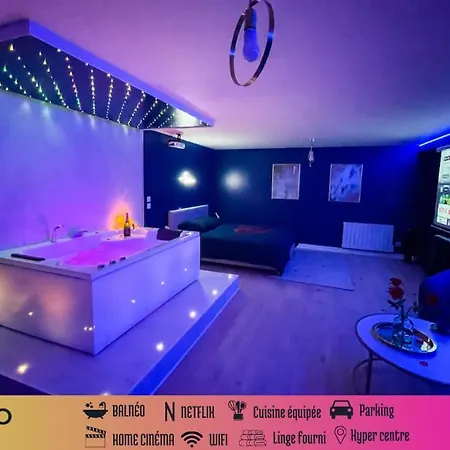 Sous Les Etoiles - Cinema - Netflix - Parking - Gare דירה אמיינס