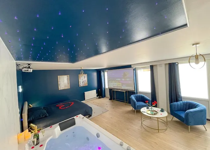 Sous Les Etoiles - Cinema - Netflix - Parking - Gare *