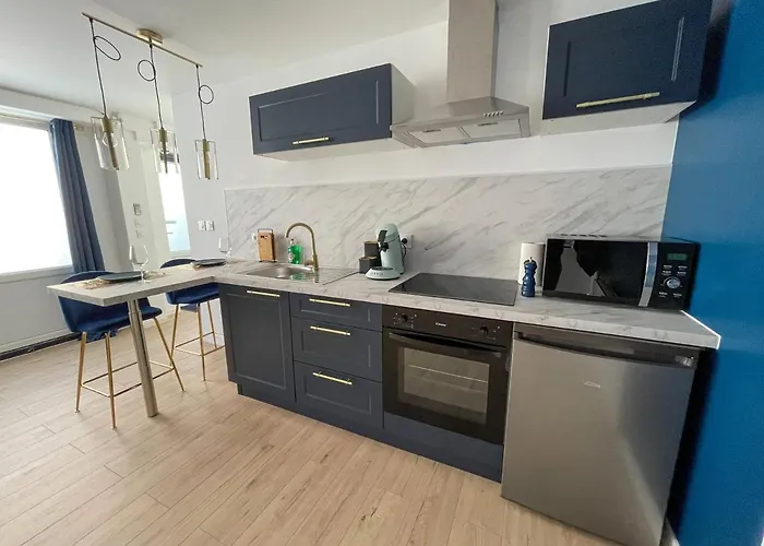 Sous Les Etoiles - Cinema - Netflix - Parking - Gare Appartement